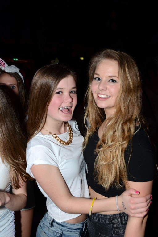 ../Images/Jeugddisco White Edition 469.jpg